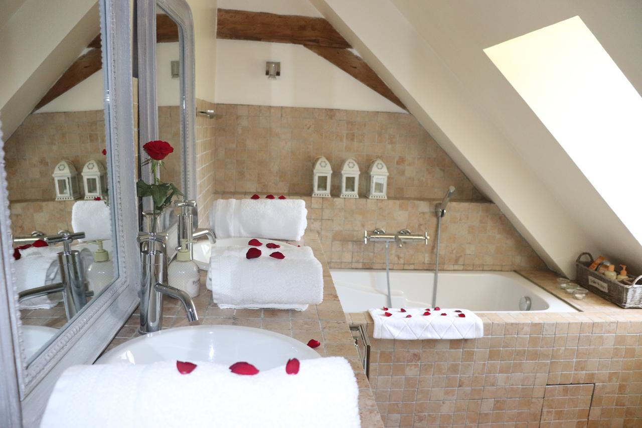 Bed and Breakfast La Tale Chahaignes Экстерьер фото